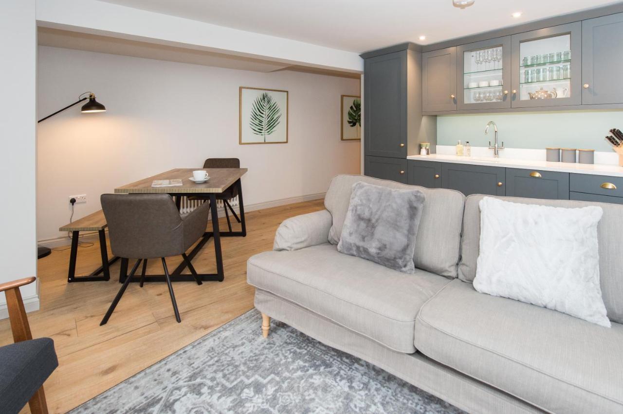 The Burrow By Harrogate Serviced Apartments Exterior foto